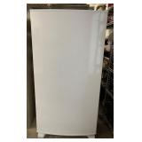 5.5 FT Whirlpool Deep Freezer