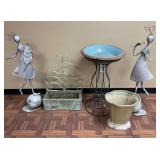 Bird Bath & Outdoor Dï¿½cor