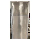 Frigidaire Freestanding Top Freezer Refrigerator