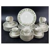Royal Limited "Holly Holiday" Dinnerware