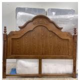 King Siize Victorian Style Headboard & Metal Frame