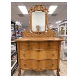 3.5 FT 19th Century Tiger Oak Lion Claw Foot Chest