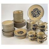 Pfaltzgraff Folk Art Stoneware Dinnerware