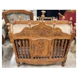 Vintage French Provincial Pannetiere