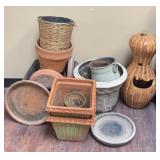 Decorative Planters - Terracotta, Concrete & More