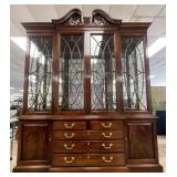 Thomasville Mahogany Lighted Breakfront Display