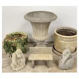 Ceramic & Stone Garden Planters & Decor