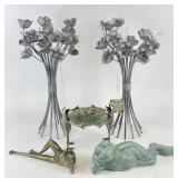 Frog & Flower Decor
