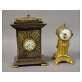 2 Mantel clocks 2 Mantel clocks