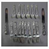Group of sterling silver flatware Group of sterling silver flatware