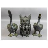 Pair of metal duck statues; Pair of metal duck statues;