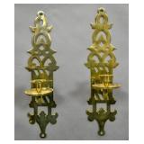 Pair of brass single-arm sconces Pair of brass single-arm sconces