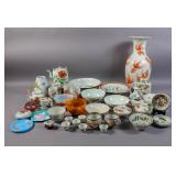 Group of Asian porcelain articles