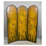 Paint-decorated 3-panel screen Paint-decorated 3-panel screen