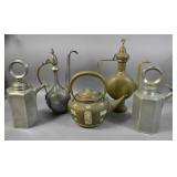 Group of 5 metal kettles Group of 5 metal kettles