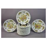 Set of 18 Laveno Italian glazed pottery plates