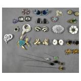 Group of costume jewelry