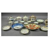 17 Pieces of assorted porcelain