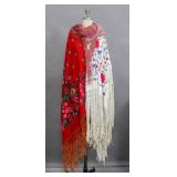 3 Fringed shawls