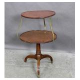 Georgian style mahogany swivel dumbwaiter