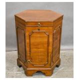 Georgian style mahogany cellarette