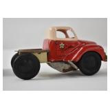 Courtland Mfg. Wind-up Tin Toy Truck