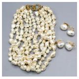 2 pairs of faux pearl earrings;