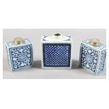 Pair of Chinese export porcelain tea caddies