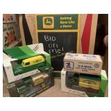 John Deere Lot 2
