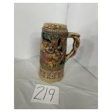 Wind up musical stein