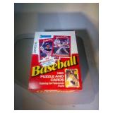 1990 Donruss baseball card wax box
