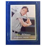 1957 Topps #209 Bob Skinner  Pittsburgh Pirates