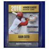2016 Juan Soto GOLD ROOKIE Phenoms ROOKIE CARD