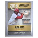 2016 GOLD Juan Soto Rookie Phenoms ROOKIE CARD