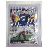 2019 Bowman Corbin Burnes ROOKIE CARD  Milwaukee