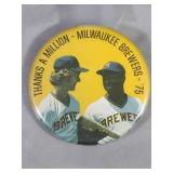 1976 Hank Aaron Robin Yount Pinback Button Thanks