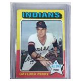 1975 Topps Baseball Gaylord Perry #530