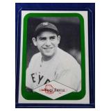 RARE 1975 Great Plains Greats Yogi Berra GREEN-New
