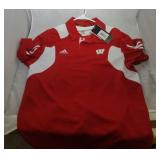 1 Wisconsin Badgers mens small shirt