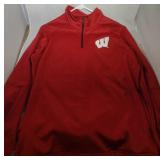 1 Wisconsin Badgers mens medium shirt