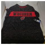 3 Wisconsin Badgers mens Large shirts
