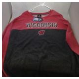 1 Wisconsin Badgers mens 2XL shirt