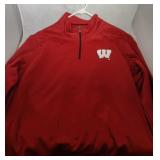 1 Wisconsin Badgers mens 2XL shirt