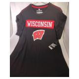3 Wisconsin Badgers Mens Med  T shirts