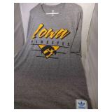 1 Iowa Hawkeyes mens XL T-shirt