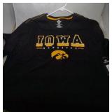 3 Iowa Hawkeyes mens 2XL T shirts