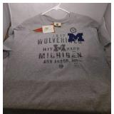 3 Michigan Wolverines Mens Med Tshirts