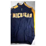 Michigan Wolverines Mens Med zippered jacket