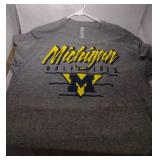4 Michigan Wolverines Mens XL (3) Tshirts &