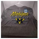 2 Michigan Wolverines Mens 2XL Tshirt/(2)Hoodies